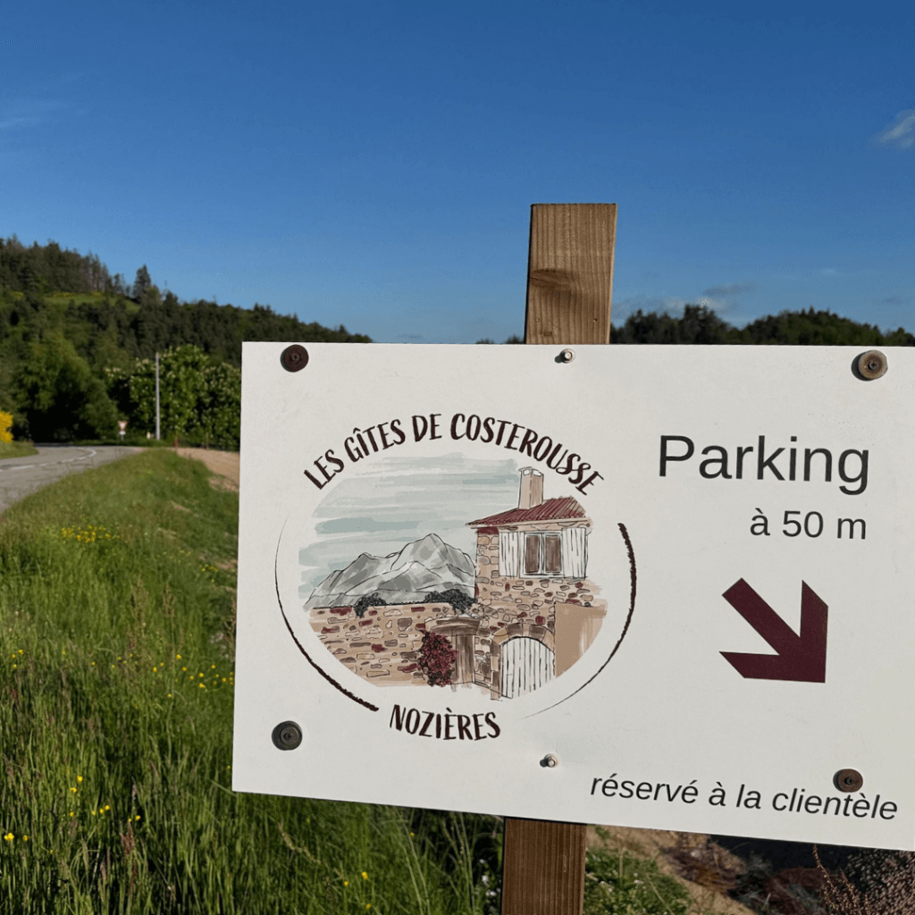 gite lamastre ardeche - panneau d'arrivée au gites de costerousse